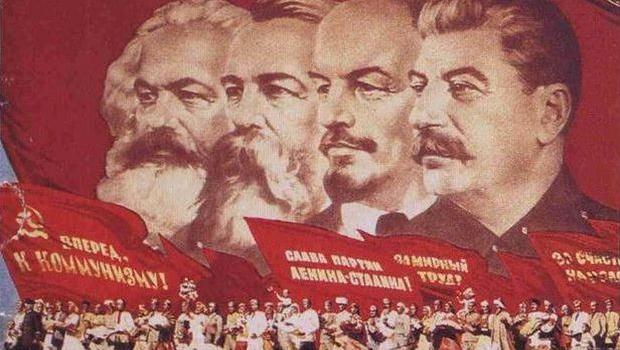 Propagande soviétique communiste russe rouge portraits de Marx Lénine Stalline