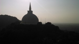 monastère bouddhiste dagoba du pouce de