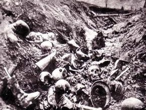 Tranchée pleine de cadavres de la première guerre mondiale