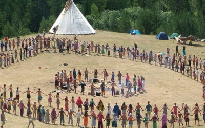 Rainbow gathering: l’aventure d’être un hippie